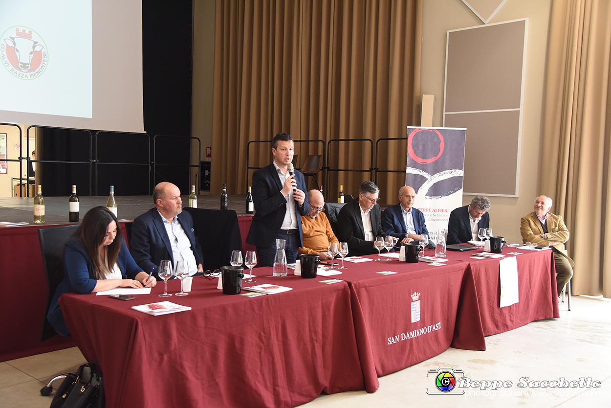 VBS_9232 - Seminario Fassona Piemontese IGP.jpg